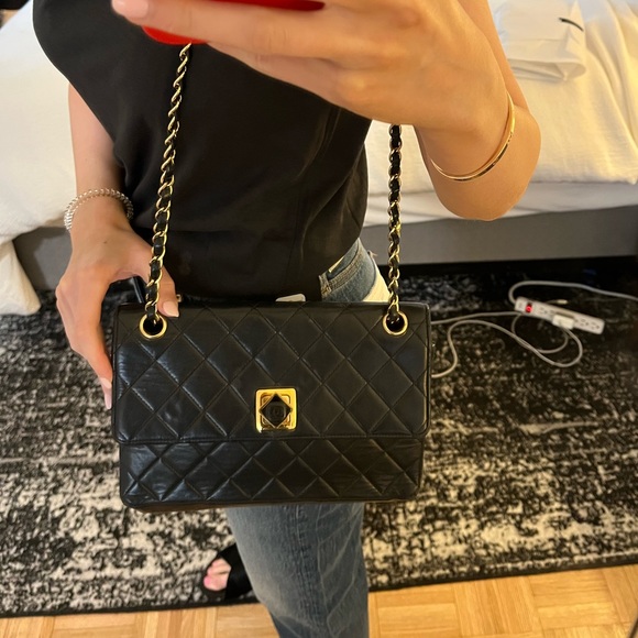 Vintage Chanel Flap Bag - Picture 3 of 15